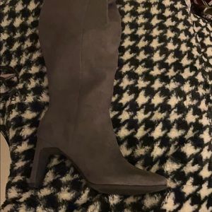 heeled boots